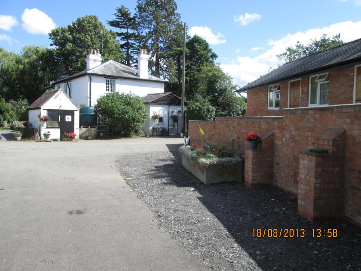 Church Farm Stratford-upon-Avon Exterior foto